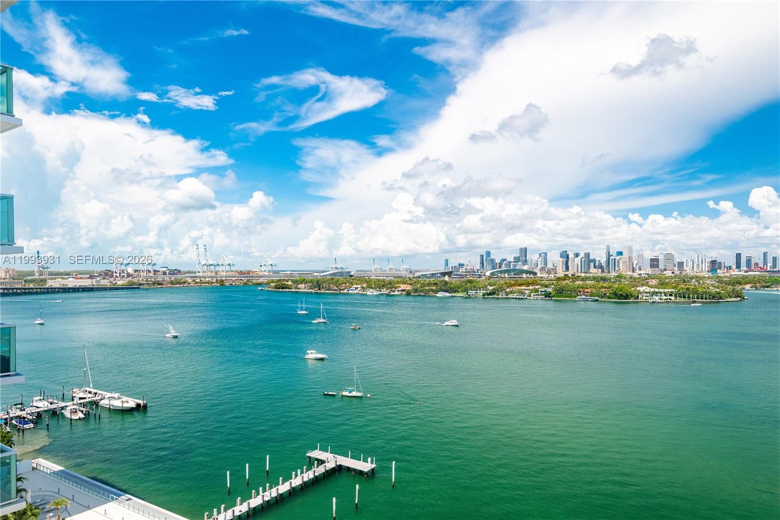 Real estate property located at 1100 West Ave #1427, Miami-dade, 1100 West Condo, Miami Beach, FL