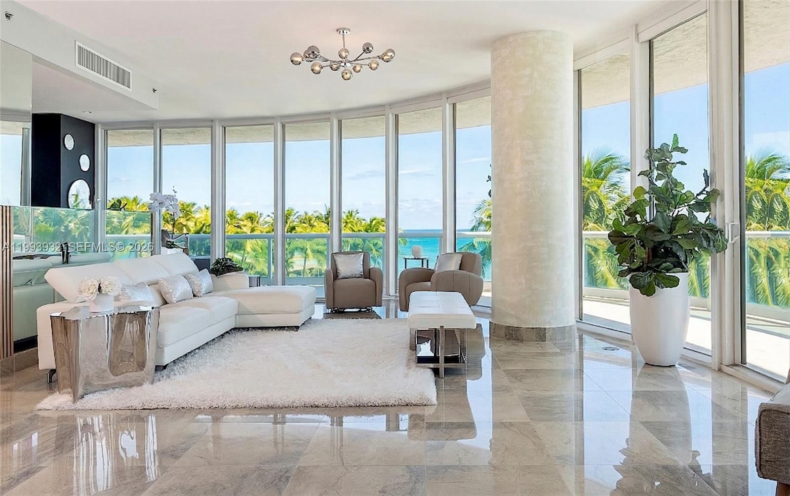 Real estate property located at 100 Pointe Dr #506, Miami-dade, Continuum On South Beach, Miami Beach, FL