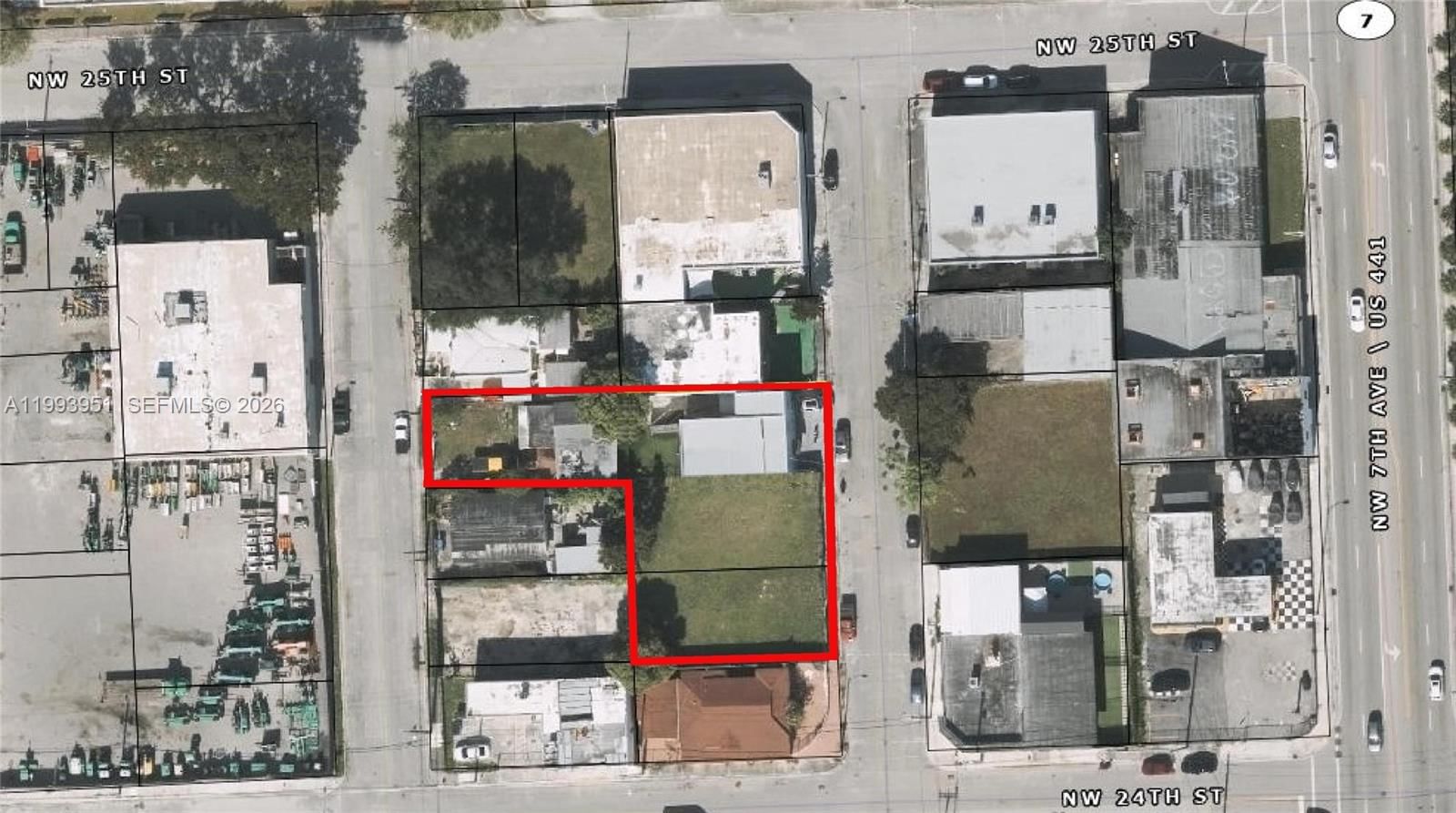 Real estate property located at 2410 7th Ct, Miami-dade, Sunshine Park, Miami, FL