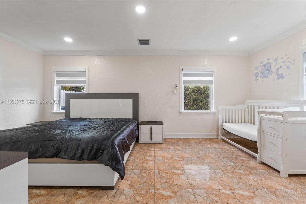 Real estate property located at 16110 28th Pl, Miami-dade, Golden Highlands Est, Miami Gardens, FL