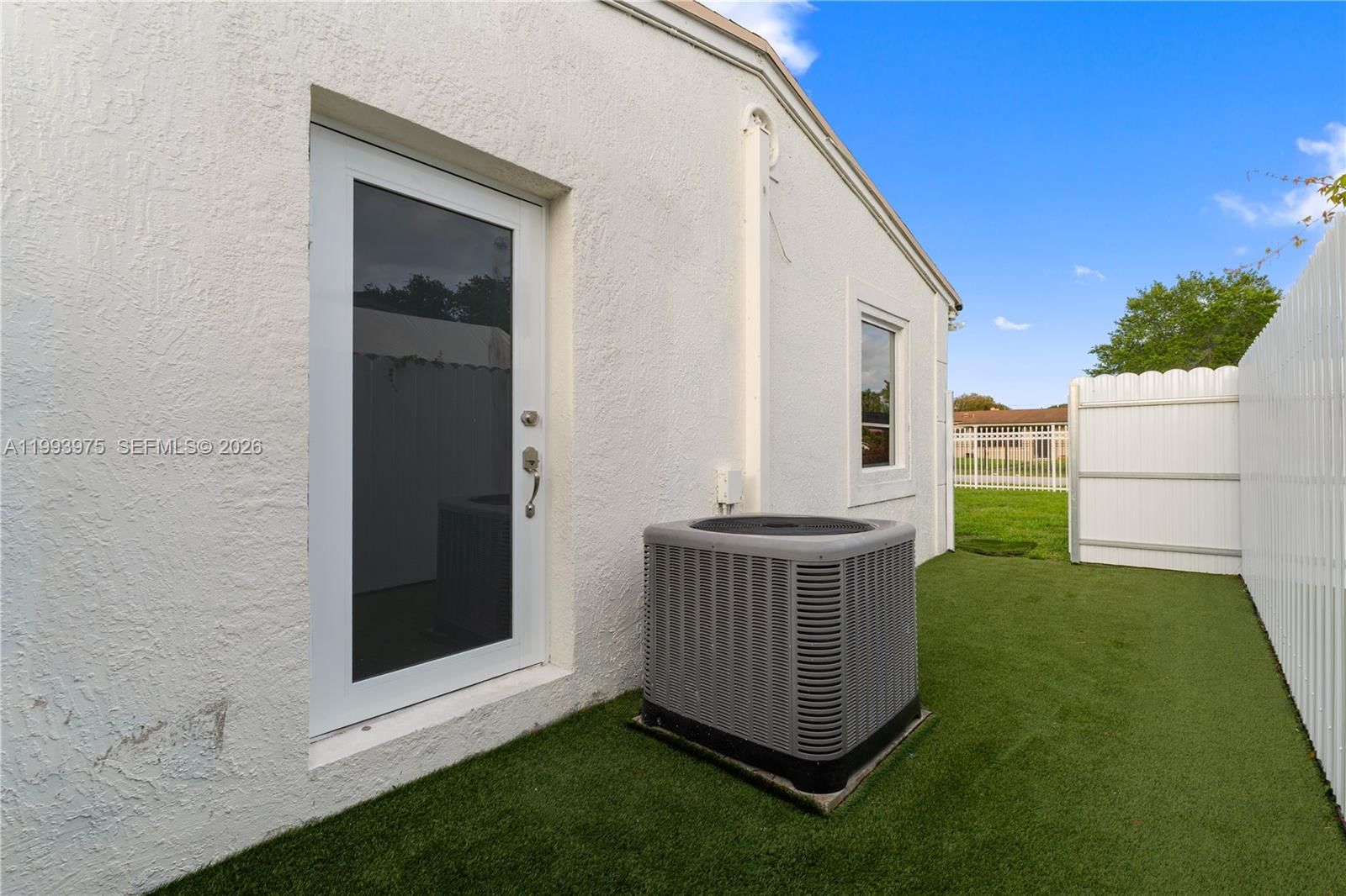 Real estate property located at 16110 28th Pl, Miami-dade, Golden Highlands Est, Miami Gardens, FL
