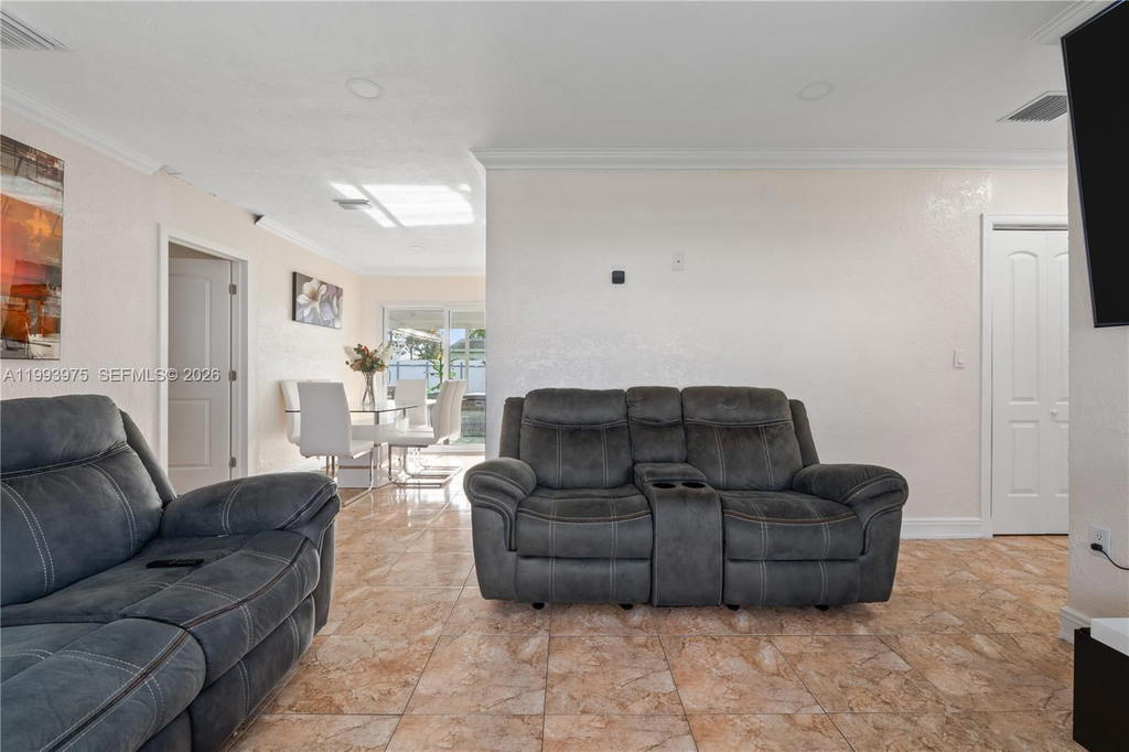 Real estate property located at 16110 28th Pl, Miami-dade, Golden Highlands Est, Miami Gardens, FL