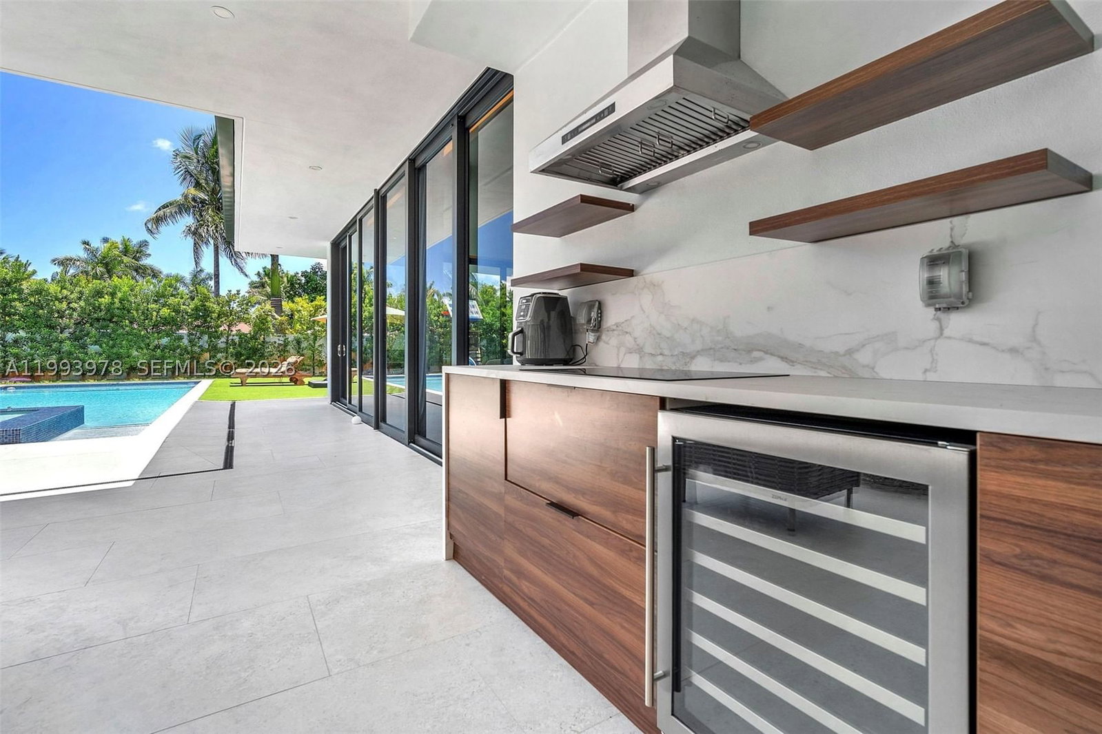 Real estate property located at 46 162nd St, Miami-dade, Bisc Gardens Sec C, Miami, FL