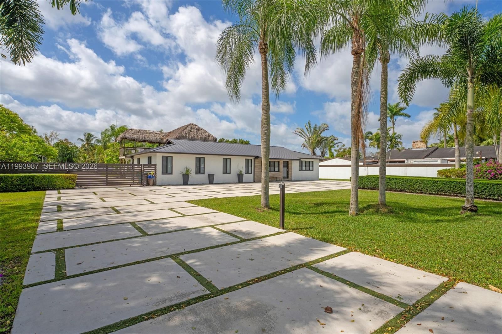 Real estate property located at 18360 224th St, Miami-dade, Heathwood Groves . Eu-1, Miami, FL