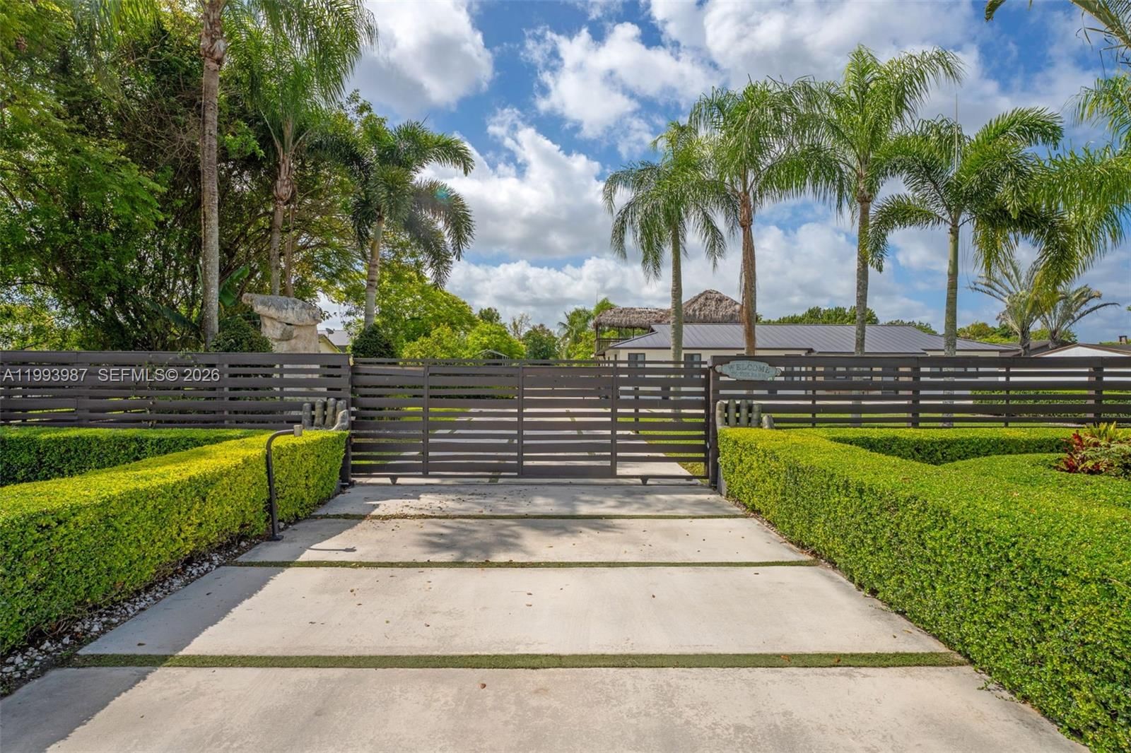 Real estate property located at 18360 224th St, Miami-dade, Heathwood Groves . Eu-1, Miami, FL