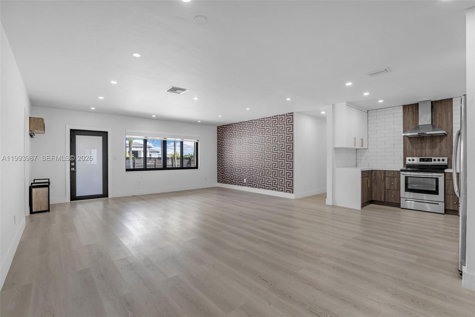 Real estate property located at 18360 224th St, Miami-dade, Heathwood Groves . Eu-1, Miami, FL