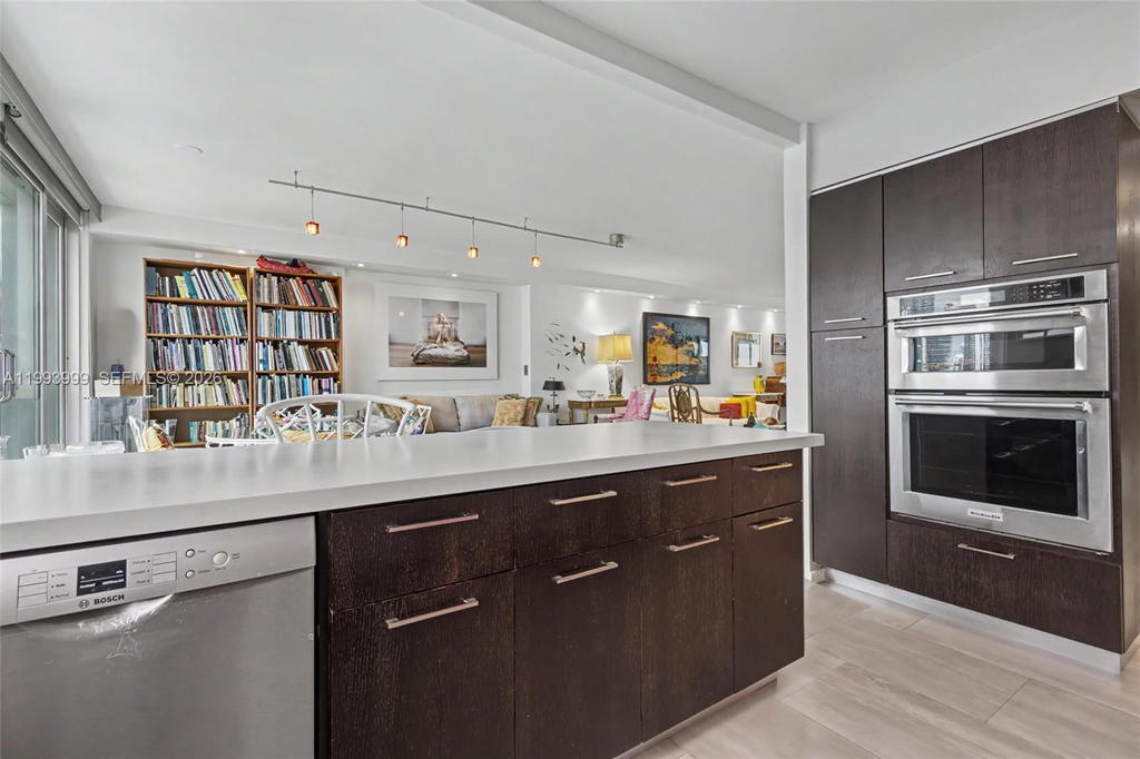 Real estate property located at 1541 Brickell Ave B2904, Miami-dade, The Palace Condo, Miami, FL