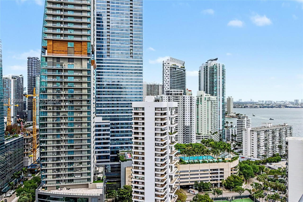 Real estate property located at 1541 Brickell Ave B2904, Miami-dade, The Palace Condo, Miami, FL