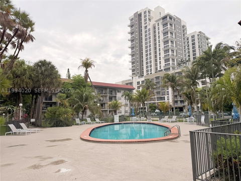 Real estate property located at 8101 72nd Ave #403W, Miami-dade, Granada Dadeland Condo, Miami, FL