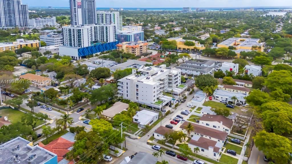 Real estate property located at 517 19th Ave, Broward, Hollywood, Hollywood, FL