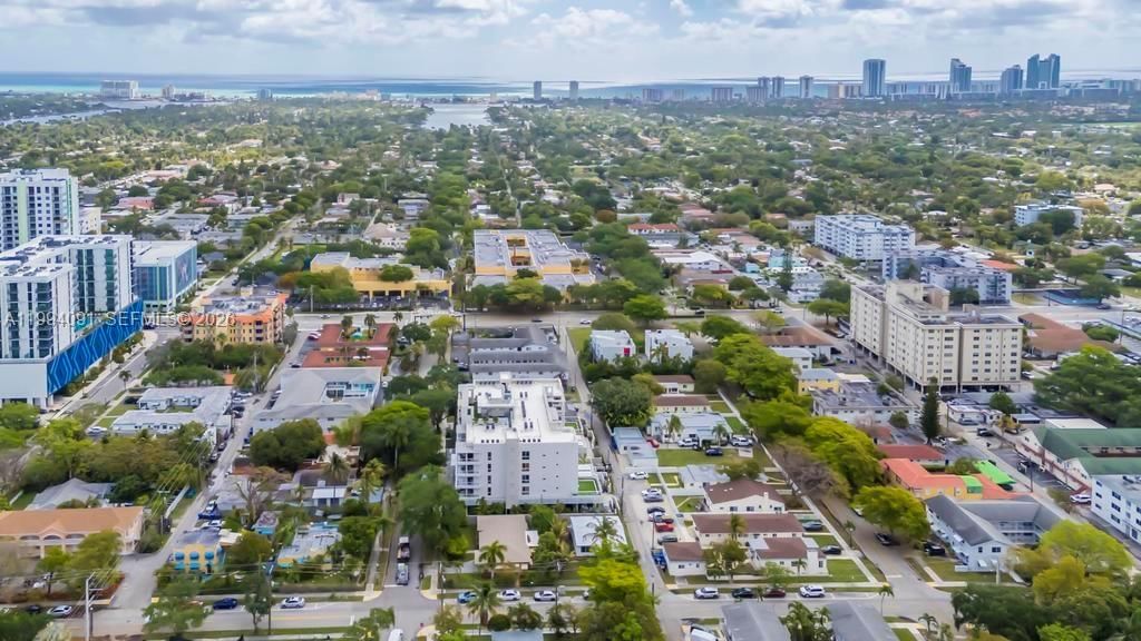 Real estate property located at 517 19th Ave, Broward, Hollywood, Hollywood, FL