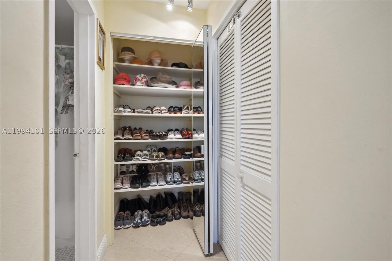 Real estate property located at 3505 Ocean Dr #201, Broward, Alexander Towers Condo, Hollywood, FL