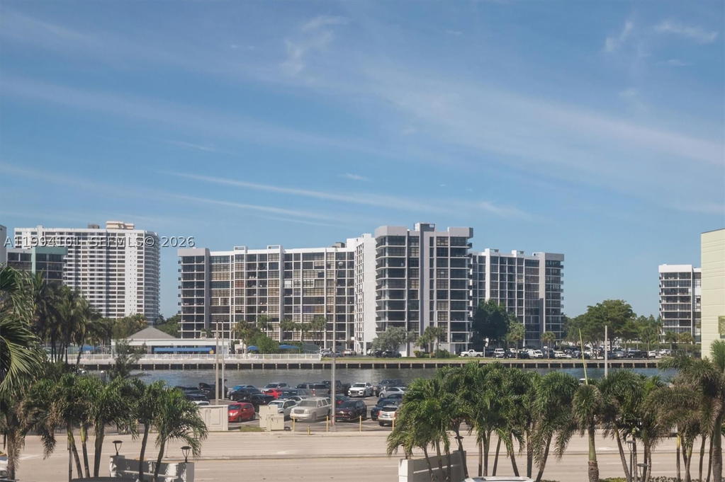 Real estate property located at 3505 Ocean Dr #201, Broward, Alexander Towers Condo, Hollywood, FL