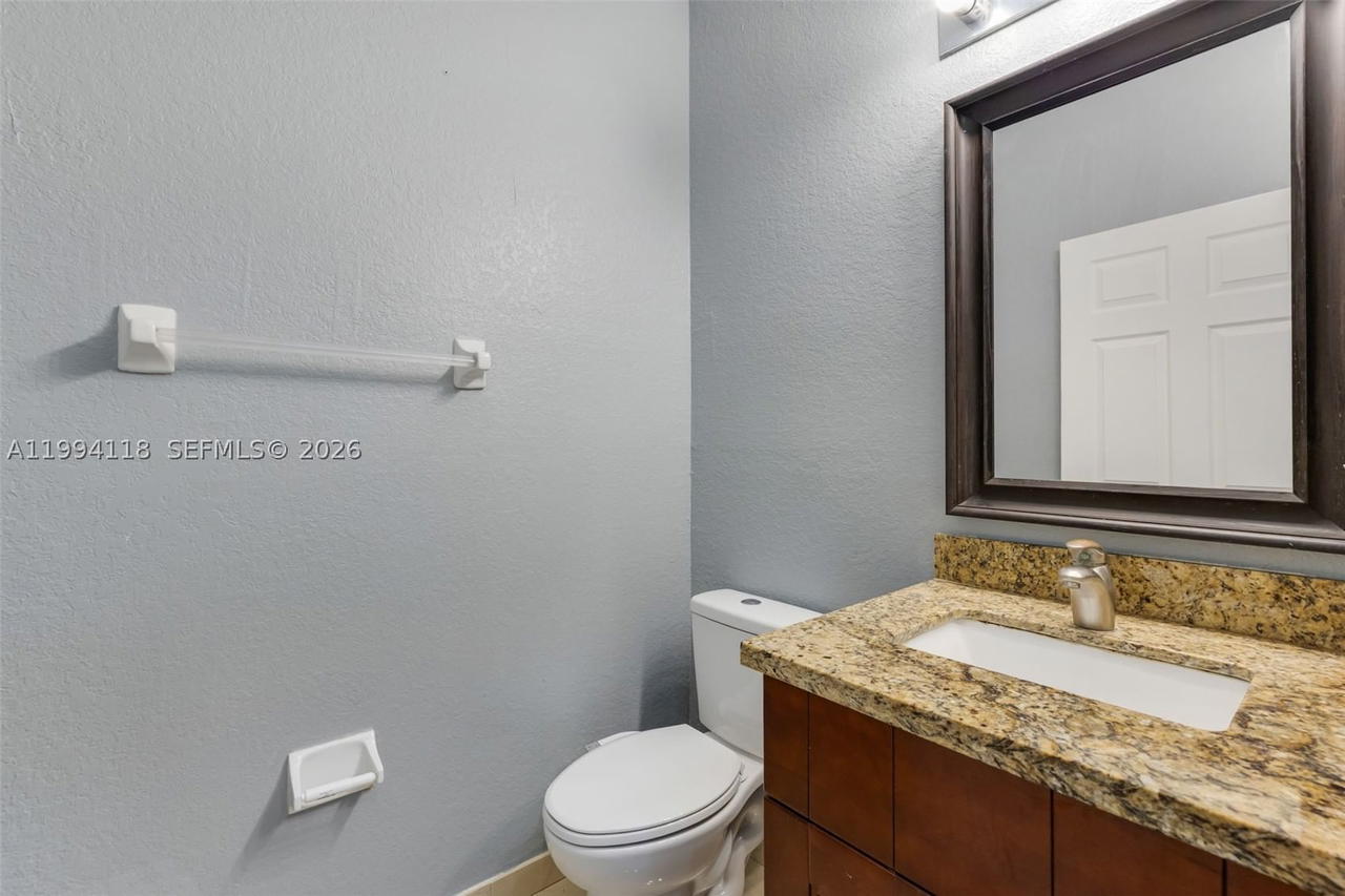 Real estate property located at 11507 77th St, Miami-dade, Doral Isles North Sec Two, Doral, FL