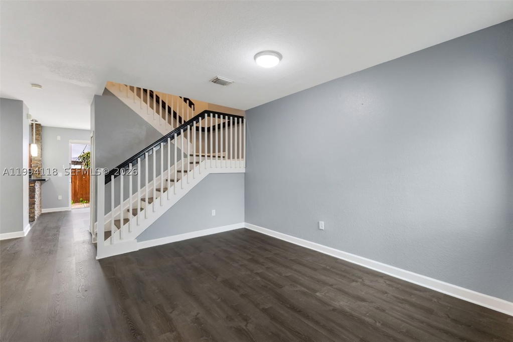 Real estate property located at 11507 77th St, Miami-dade, Doral Isles North Sec Two, Doral, FL