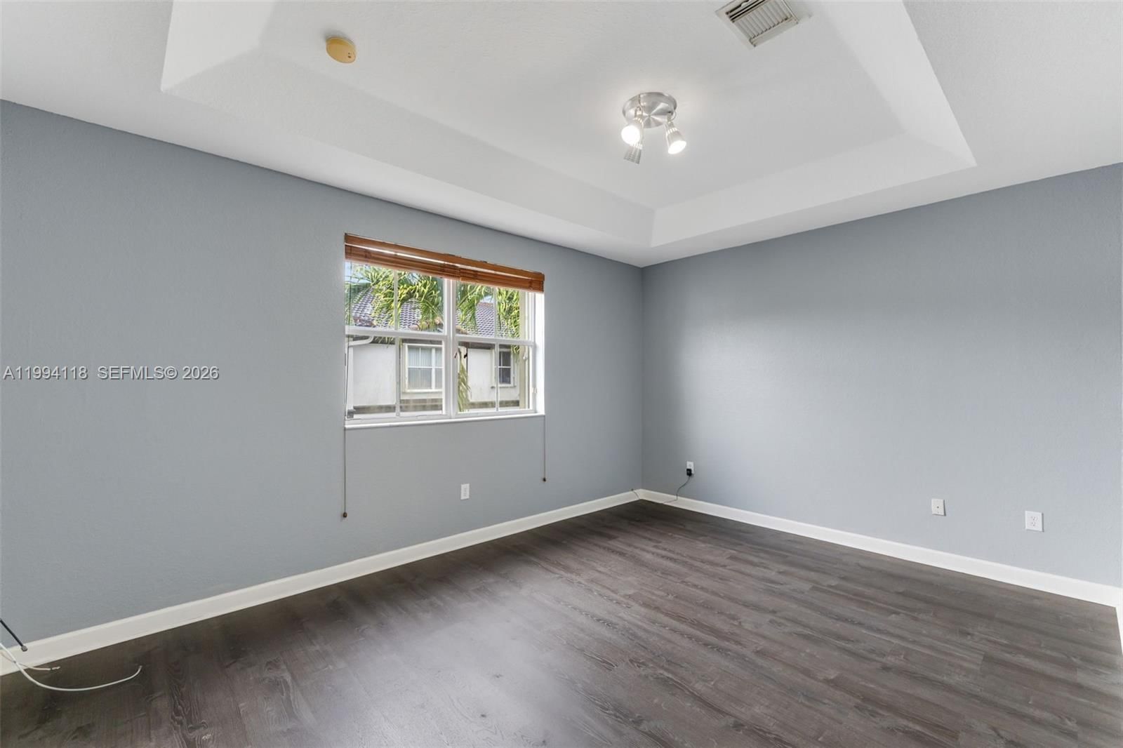 Real estate property located at 11507 77th St, Miami-dade, Doral Isles North Sec Two, Doral, FL