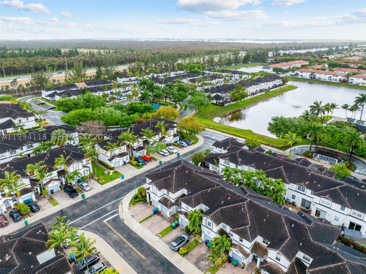 Real estate property located at 11507 77th St, Miami-dade, Doral Isles North Sec Two, Doral, FL