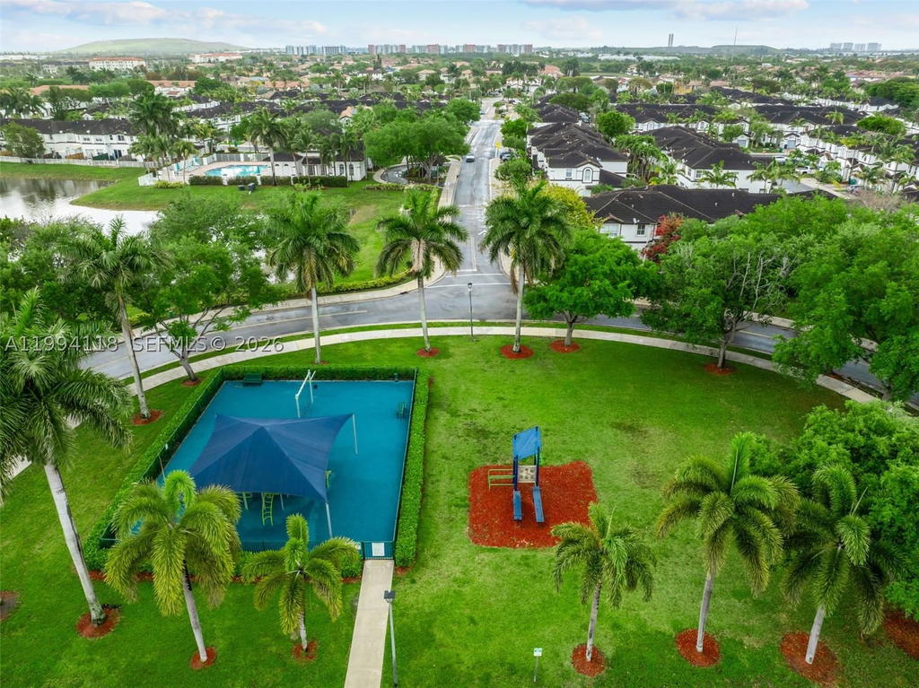 Real estate property located at 11507 77th St, Miami-dade, Doral Isles North Sec Two, Doral, FL