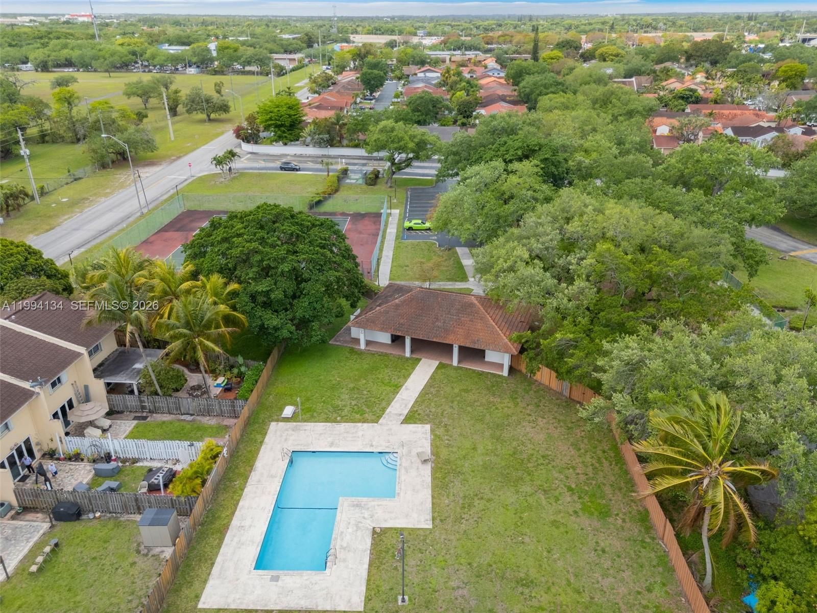 Real estate property located at 11319 73rd Ln, Miami-dade, Sunset Mansions, Miami, FL