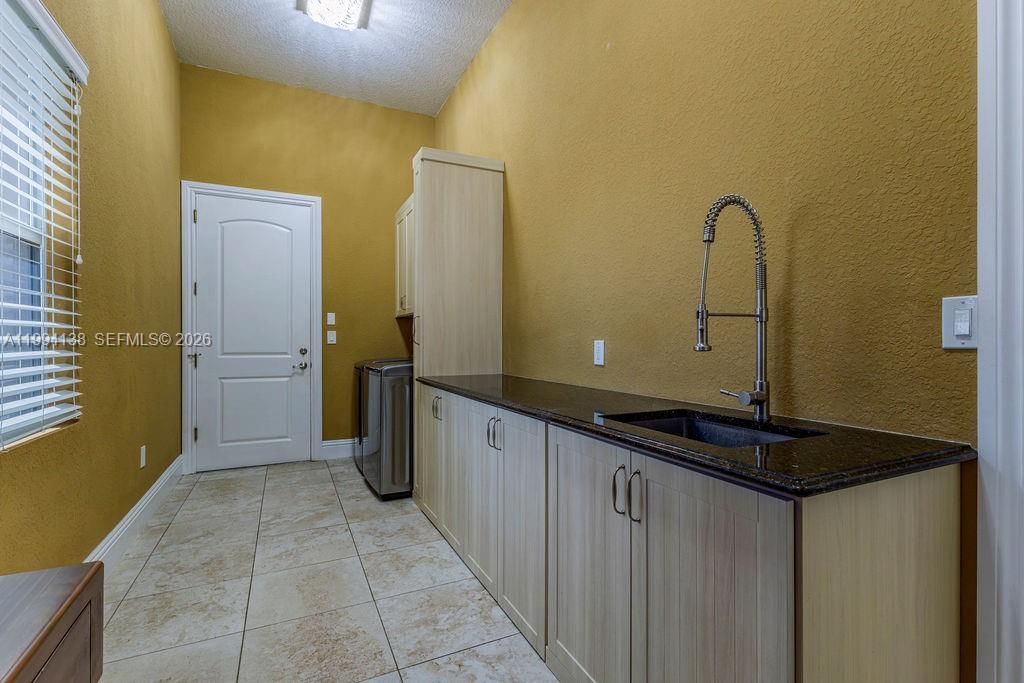 Real estate property located at 4800 141st Ave, Broward, Country Club Ranches Sec, Miramar, FL