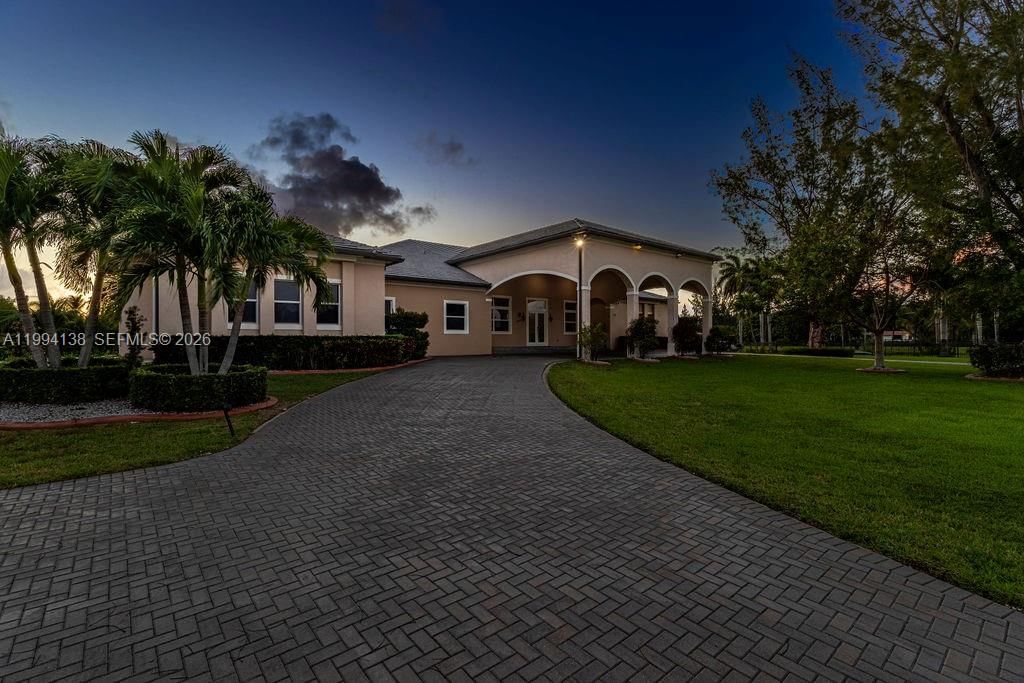 Real estate property located at 4800 141st Ave, Broward, Country Club Ranches Sec, Miramar, FL