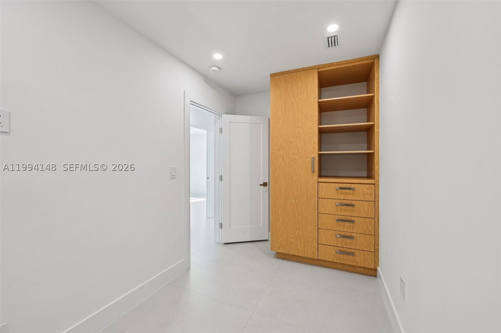 Real estate property located at 5152 6th St, Miami-dade, Trail Granada Addn, Miami, FL