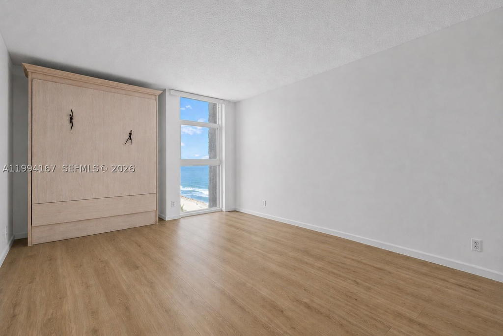 Real estate property located at 1360 Ocean Blvd #1605, Broward, Renaissance Of Pompano Be, Pompano Beach, FL