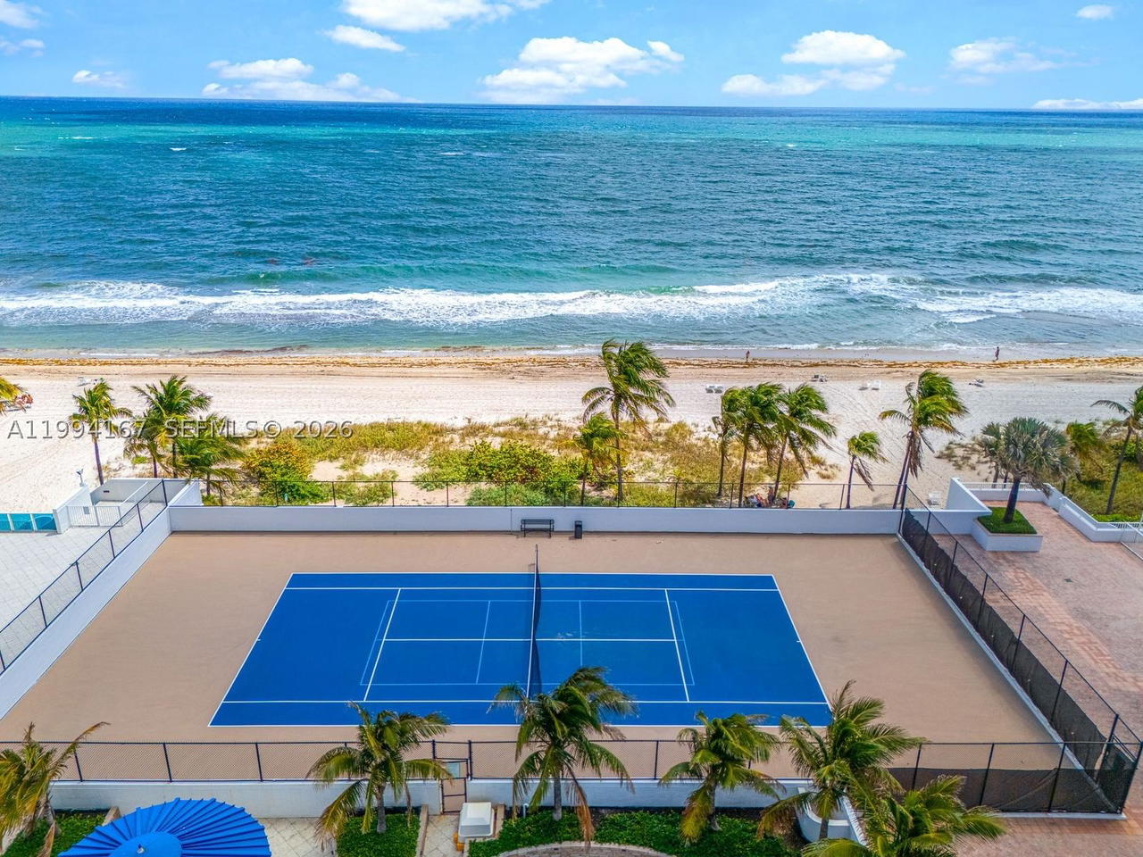 Real estate property located at 1360 Ocean Blvd #1605, Broward, Renaissance Of Pompano Be, Pompano Beach, FL