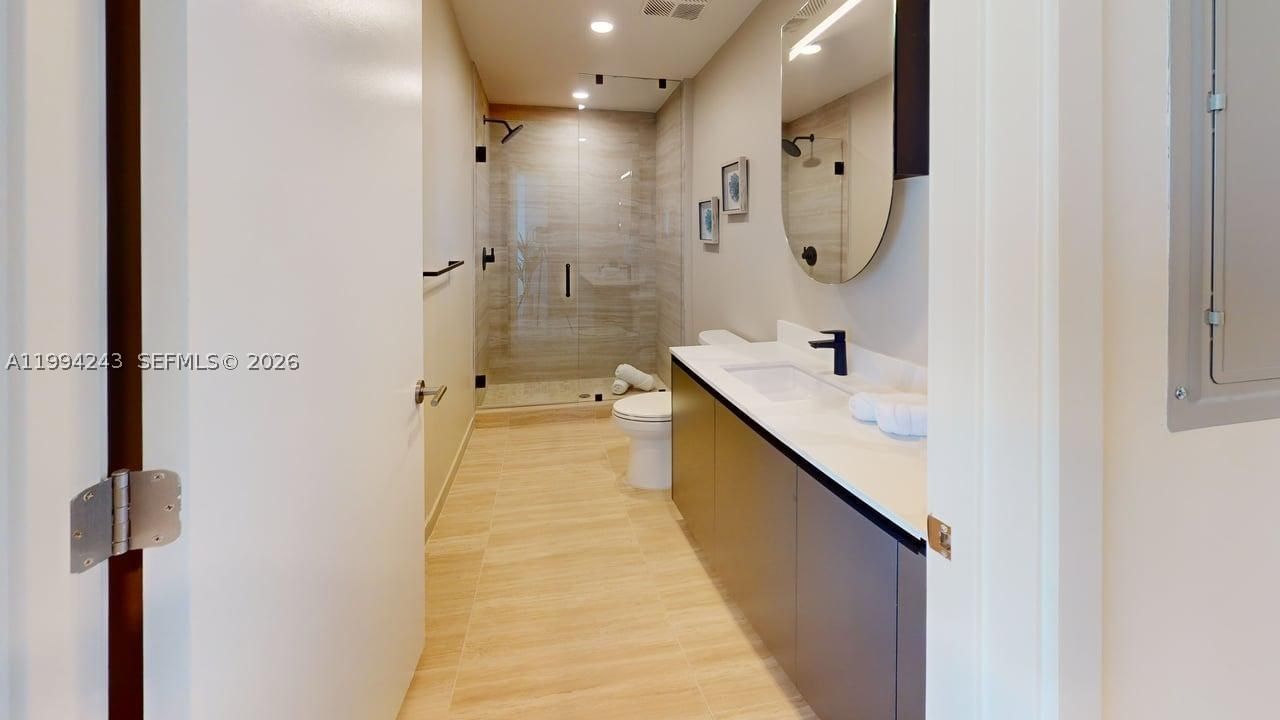 Real estate property located at 580 72nd St #1708, Miami-dade, 72 Park Condo, Miami Beach, FL