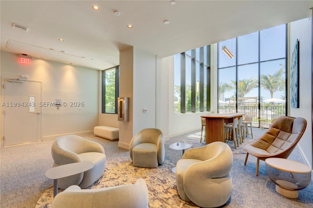 Real estate property located at 580 72nd St #1708, Miami-dade, 72 Park Condo, Miami Beach, FL