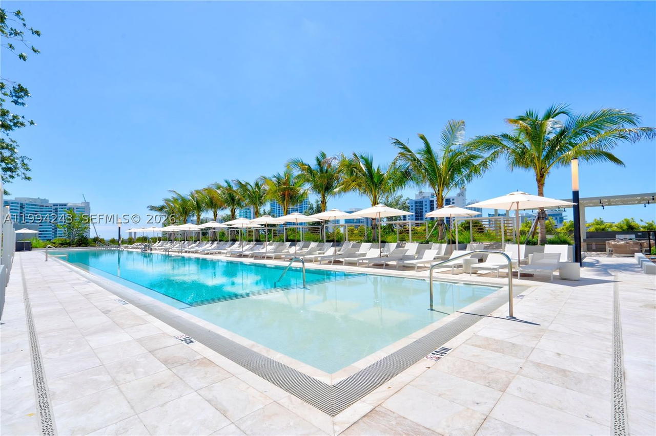 Real estate property located at 580 72nd St #1708, Miami-dade, 72 Park Condo, Miami Beach, FL