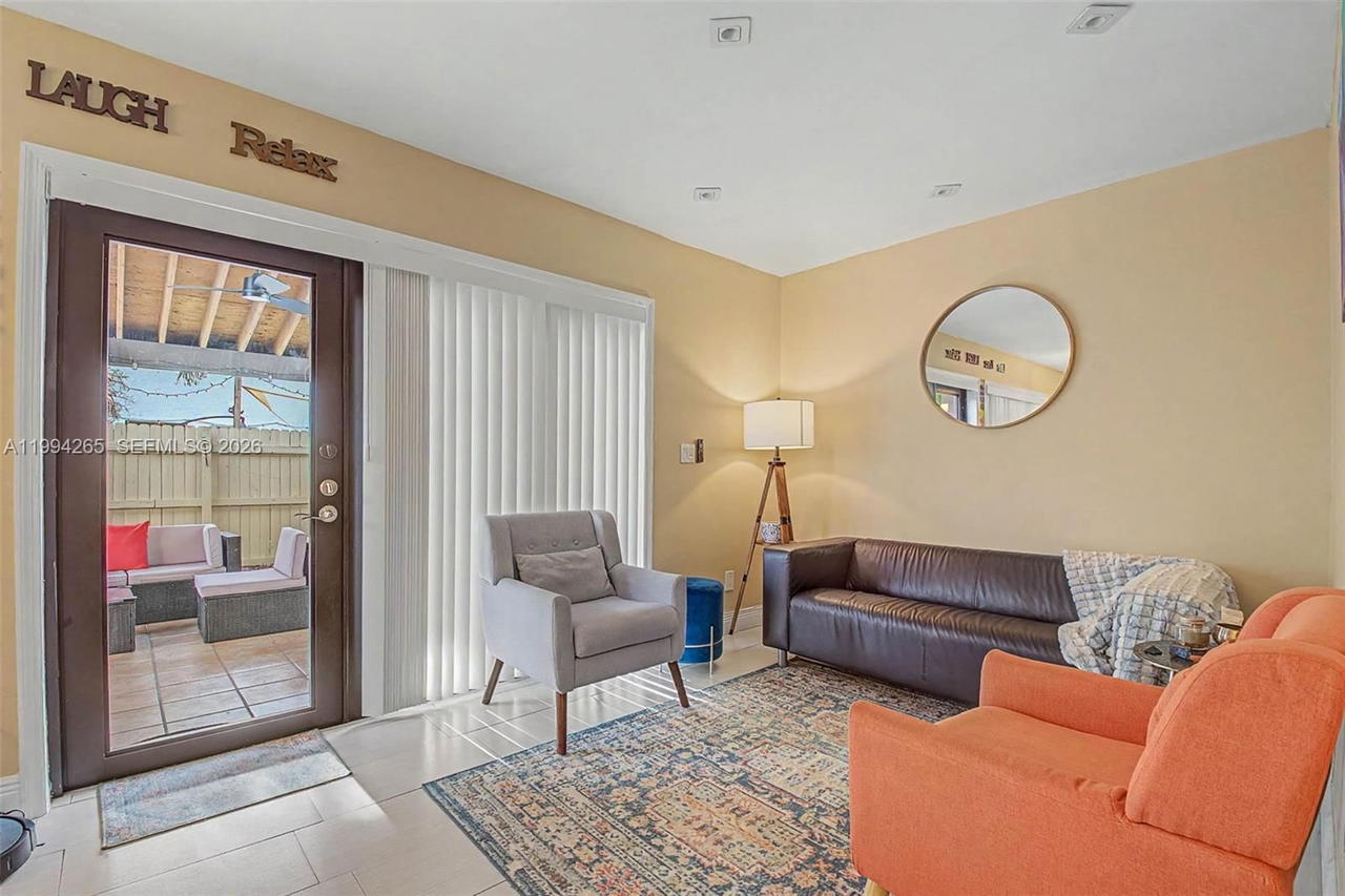 Real estate property located at 7104 113th Ave, Miami-dade, Snapper Creek Townhouses, Miami, FL