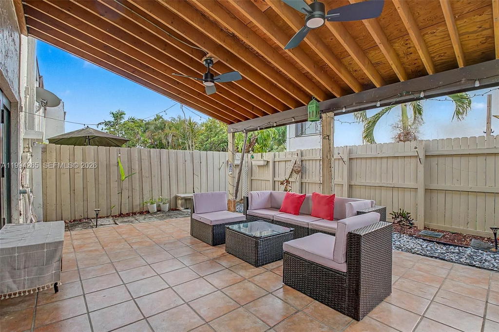 Real estate property located at 7104 113th Ave, Miami-dade, Snapper Creek Townhouses, Miami, FL
