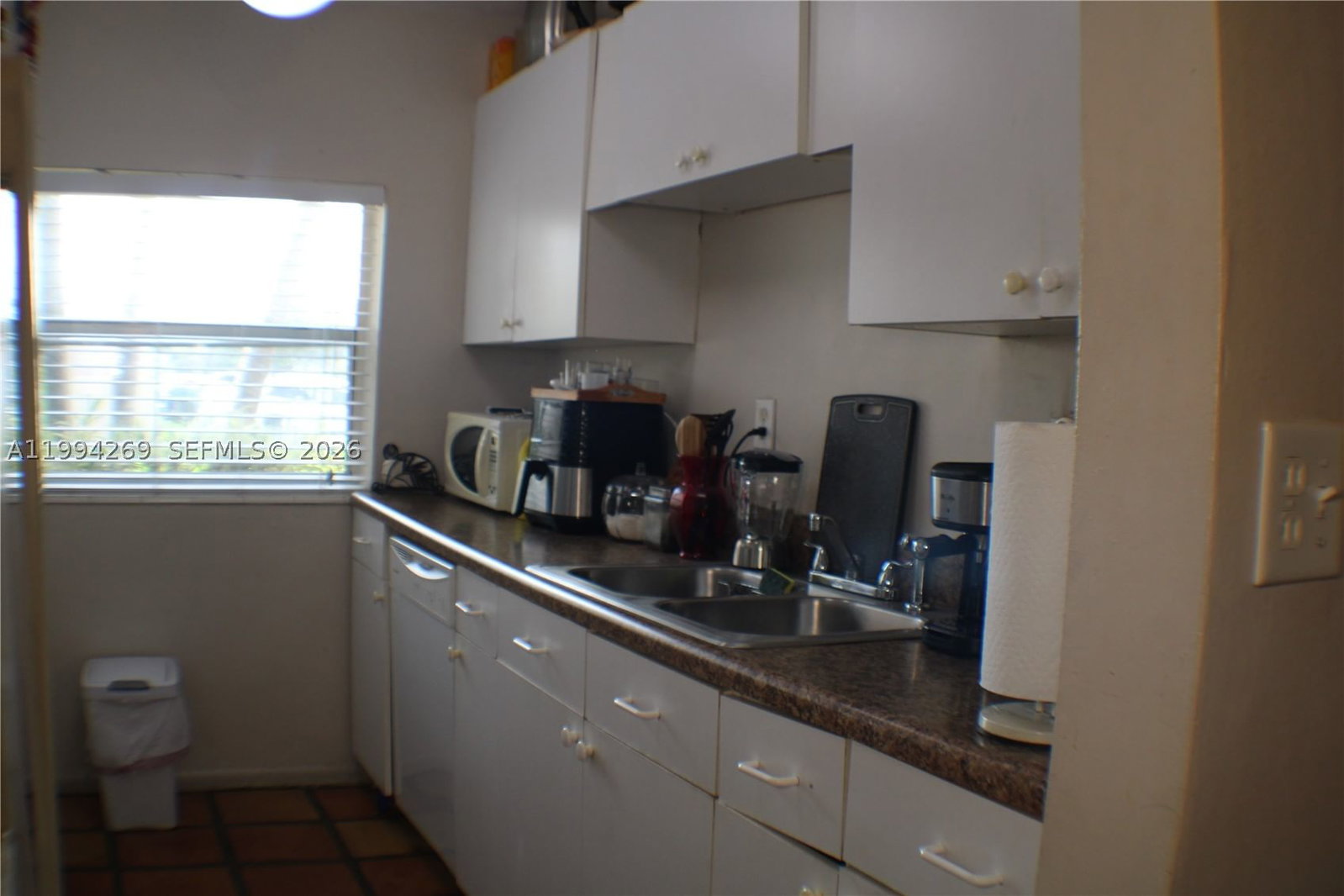 Real estate property located at 12003 110th St Cir N, Miami-dade, Devon-aire Villas Sec 3, Miami, FL