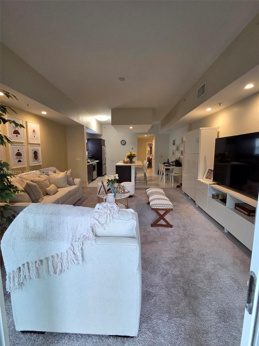 Real estate property located at 5300 87th Ave #416, Miami-dade, The Blue A Resort Hotel C, Doral, FL