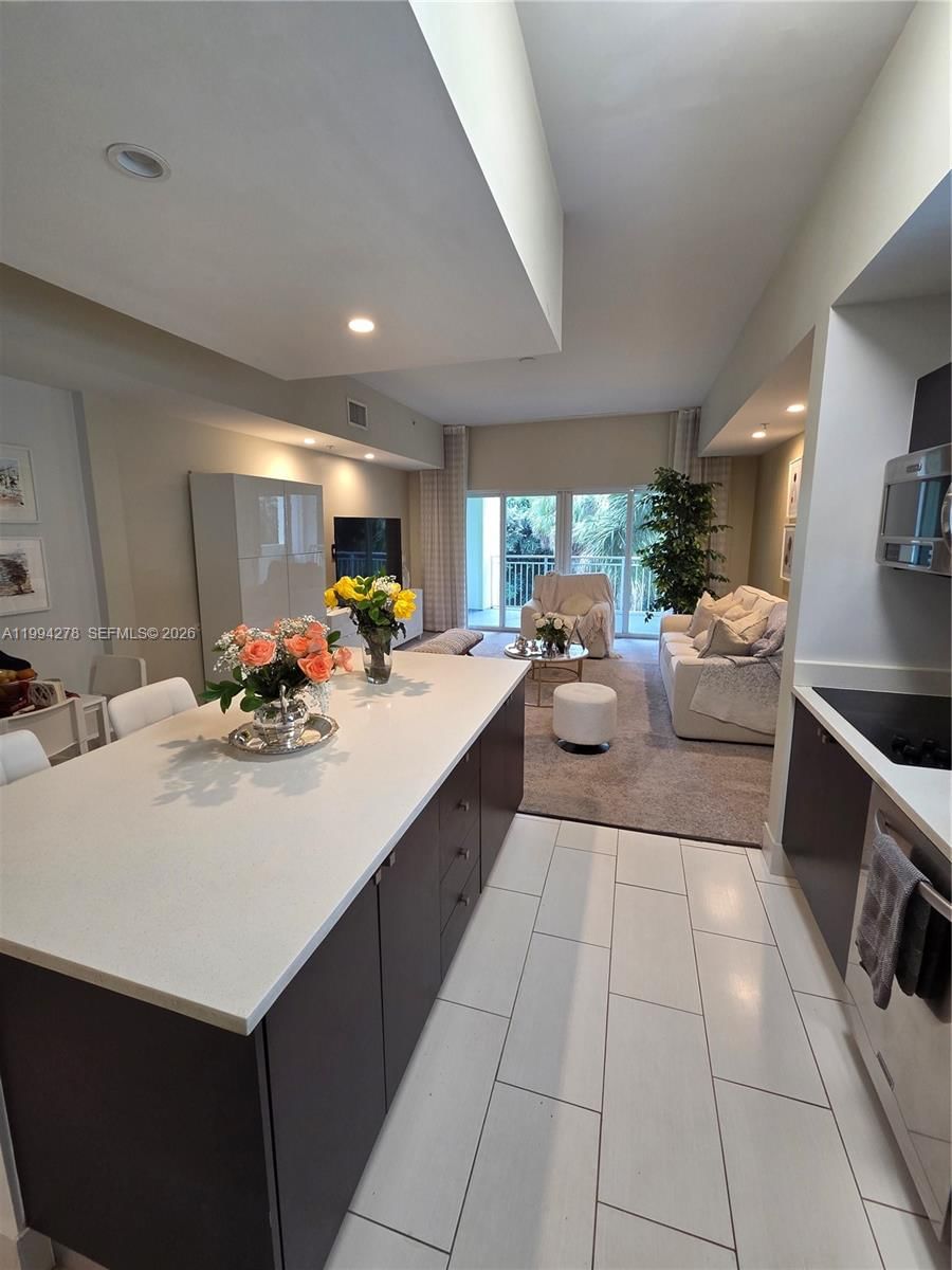 Real estate property located at 5300 87th Ave #416, Miami-dade, The Blue A Resort Hotel C, Doral, FL