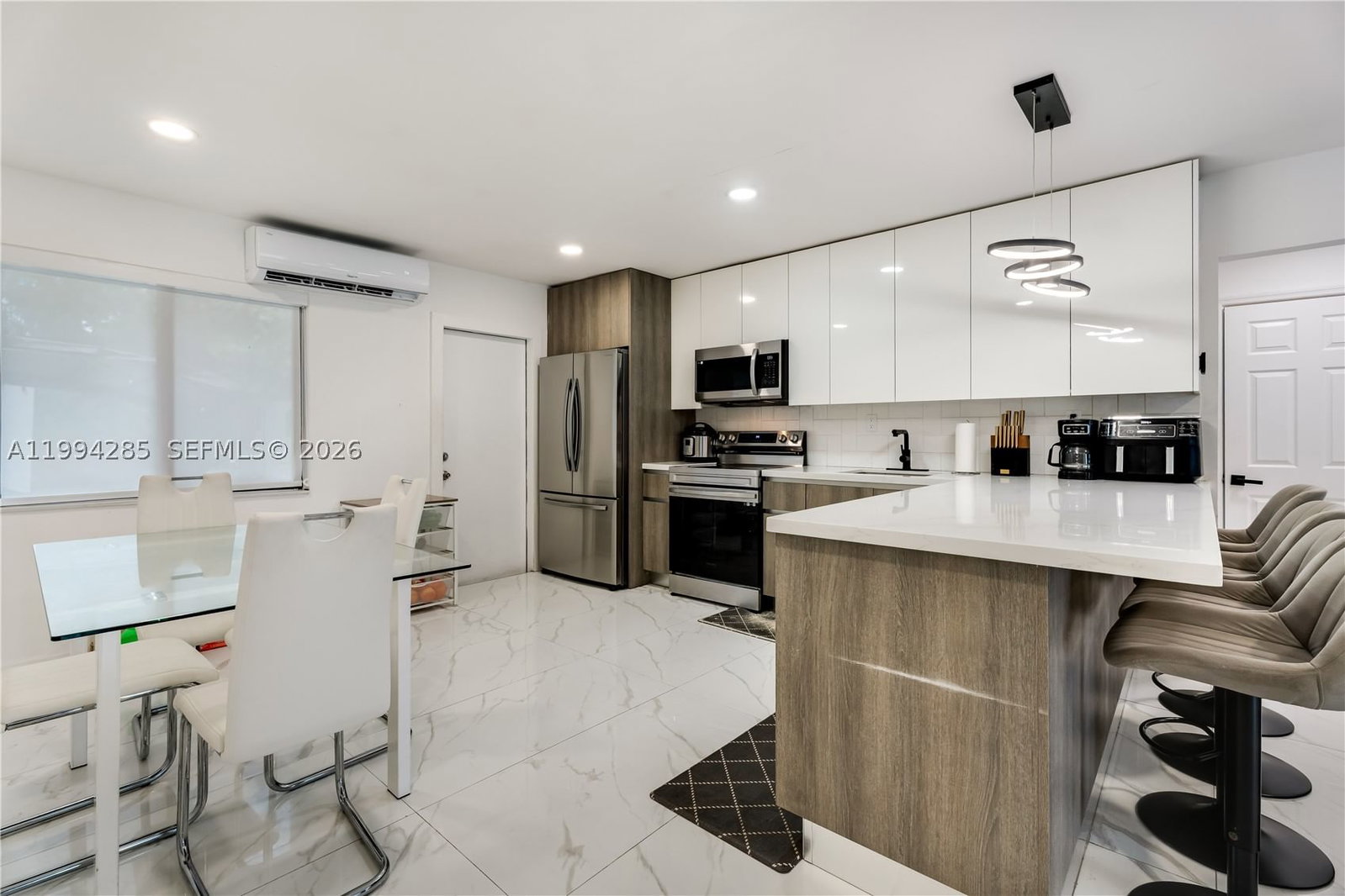 Real estate property located at 5635 Pierce St, Broward, Hollywood Beach Gardens, Hollywood, FL
