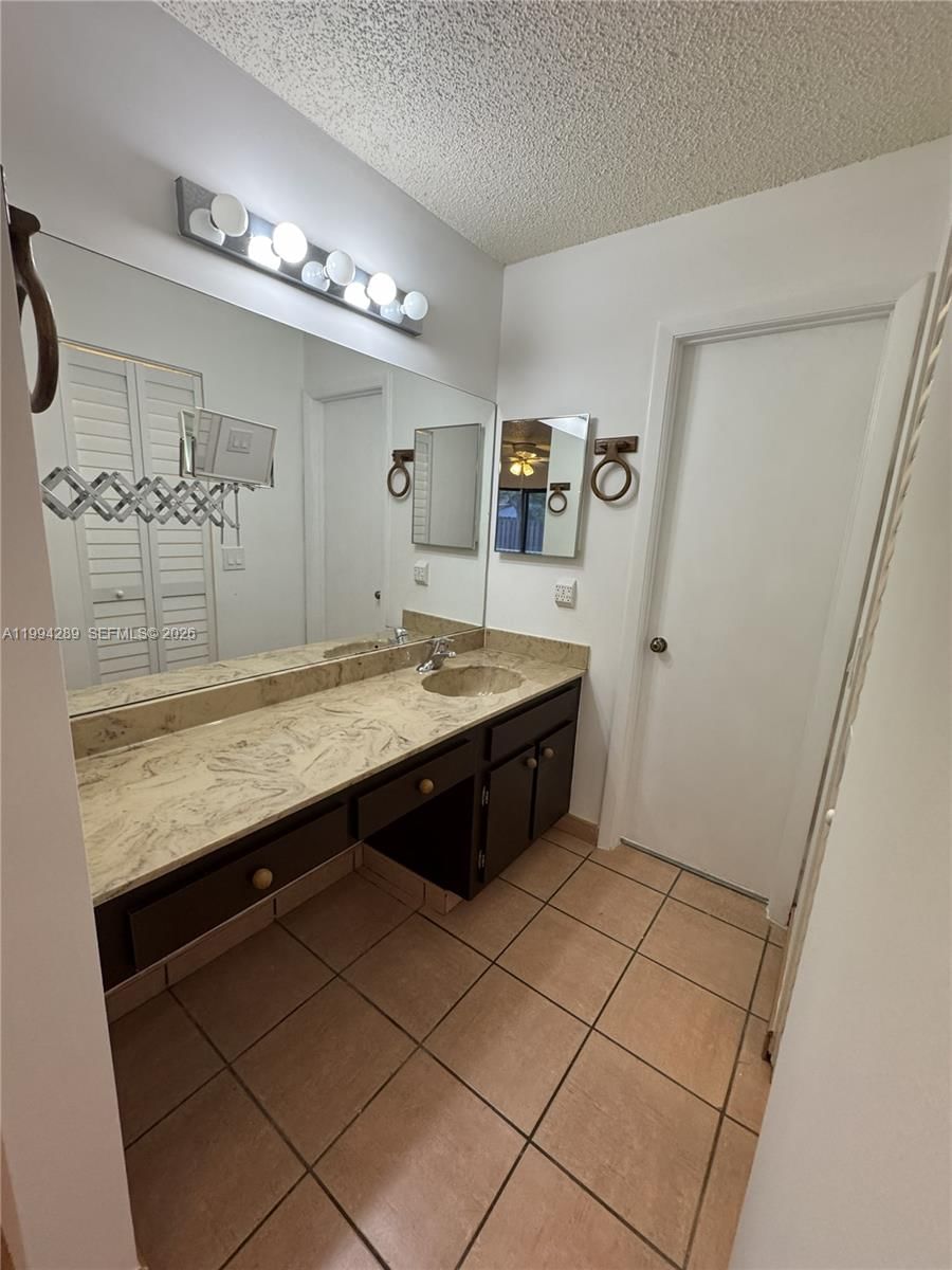 Real estate property located at 13428 108th St Cir N, Miami-dade, Crossings Sec 4, The, Miami, FL