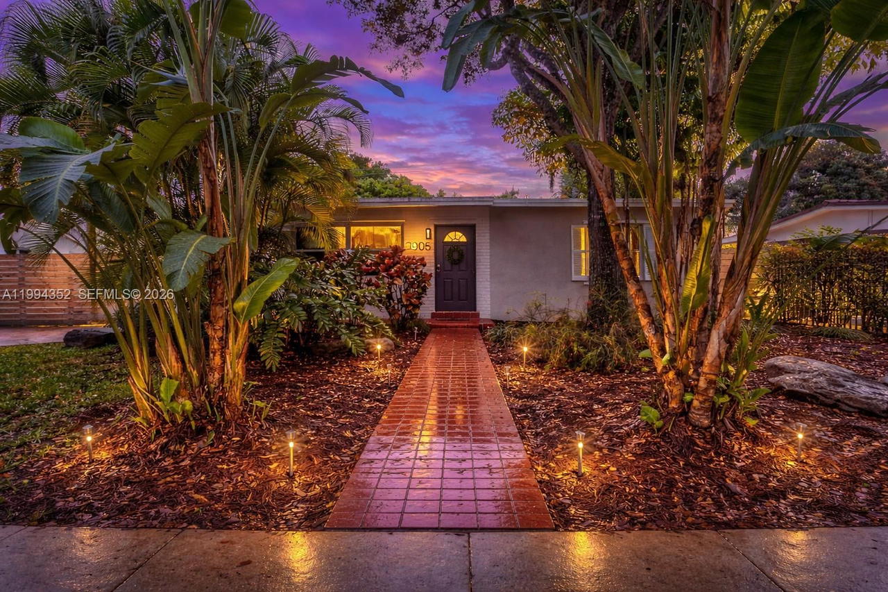 Real estate property located at 2905 93rd Ct, Miami-dade, Coral Gardens, Miami, FL
