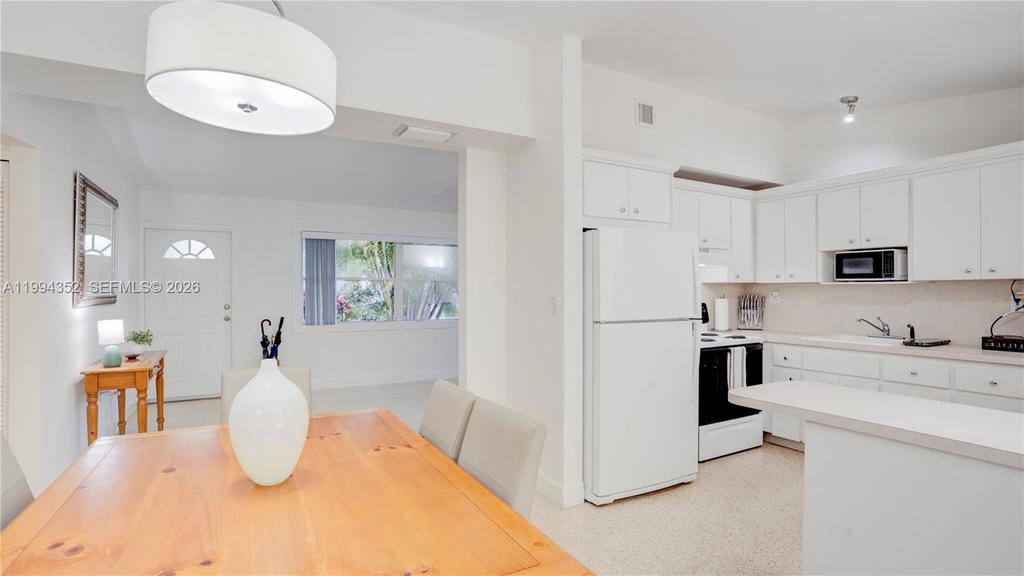 Real estate property located at 2905 93rd Ct, Miami-dade, Coral Gardens, Miami, FL