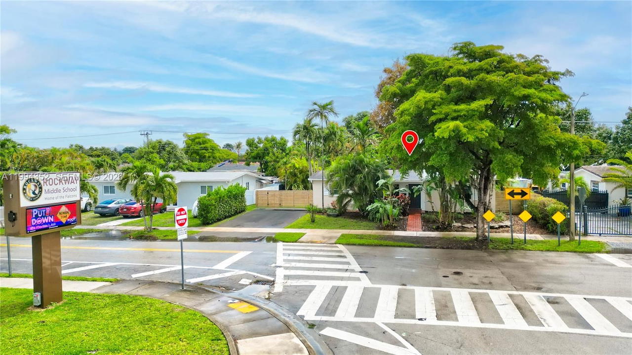 Real estate property located at 2905 93rd Ct, Miami-dade, Coral Gardens, Miami, FL