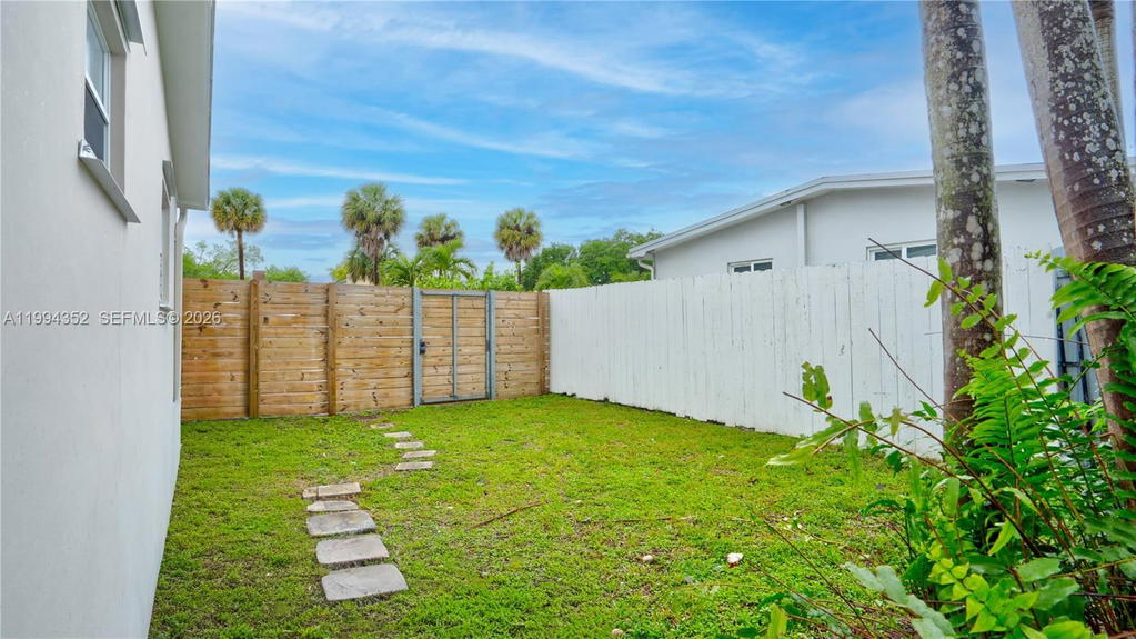 Real estate property located at 2905 93rd Ct, Miami-dade, Coral Gardens, Miami, FL