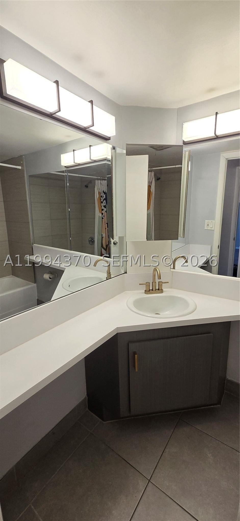 Real estate property located at 1201 191st St G306, Miami-dade, Rolling Green Condo G, Miami, FL