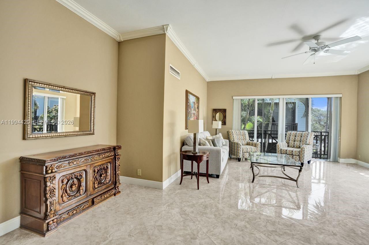 Real estate property located at 1578 Ocean Ln #214, Broward, Oceanage Condo, Fort Lauderdale, FL