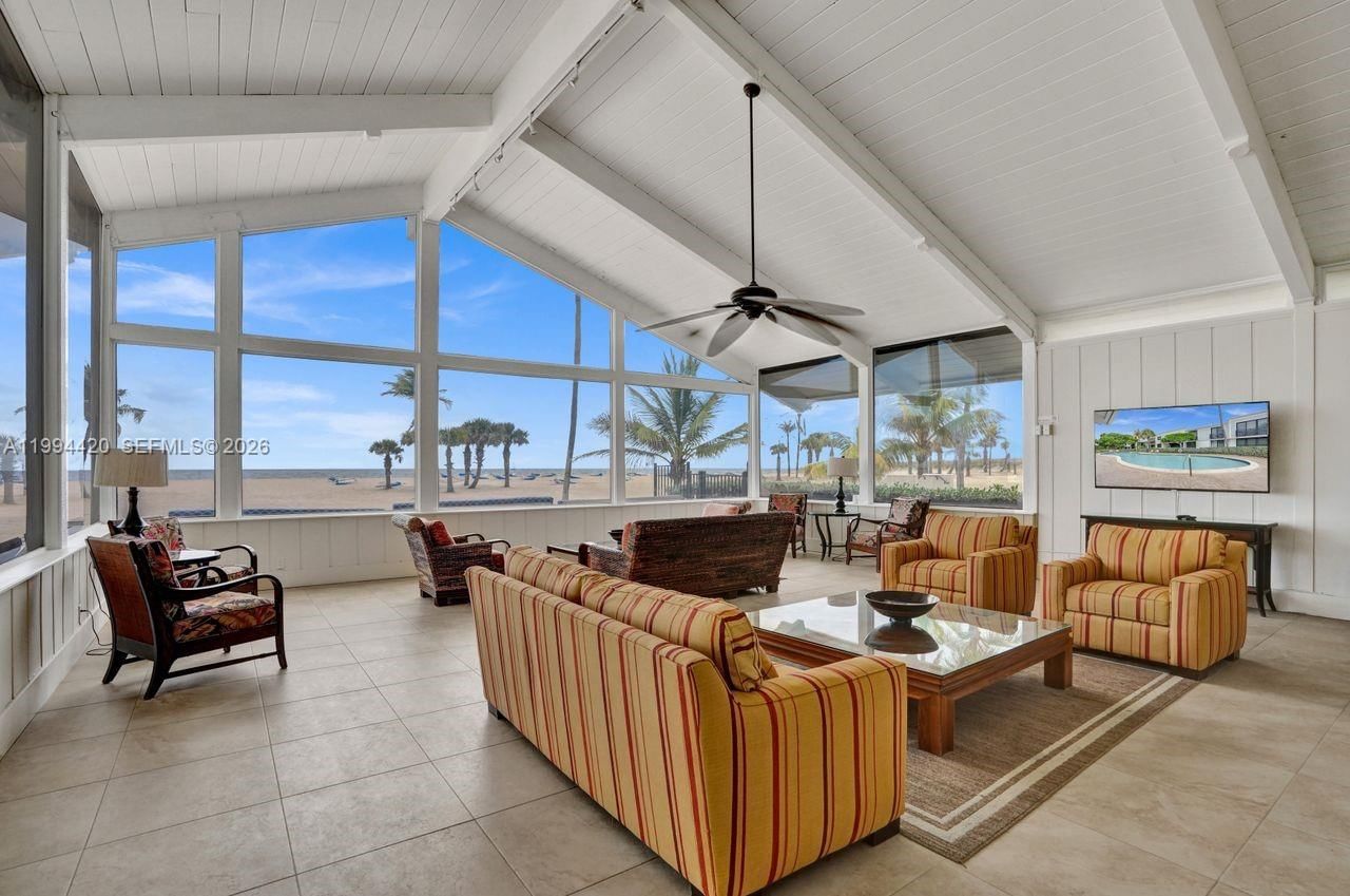 Real estate property located at 1578 Ocean Ln #214, Broward, Oceanage Condo, Fort Lauderdale, FL