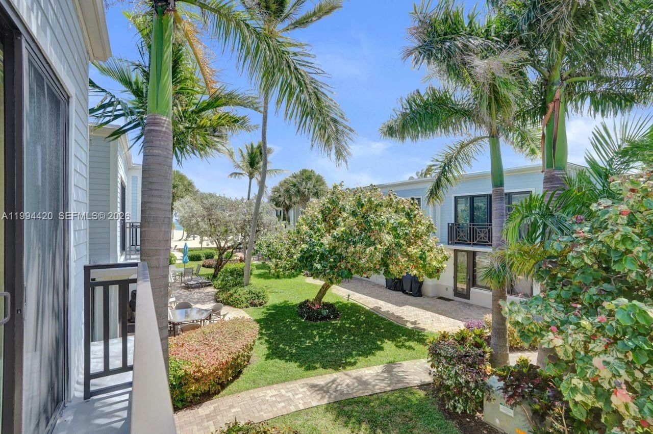 Real estate property located at 1578 Ocean Ln #214, Broward, Oceanage Condo, Fort Lauderdale, FL