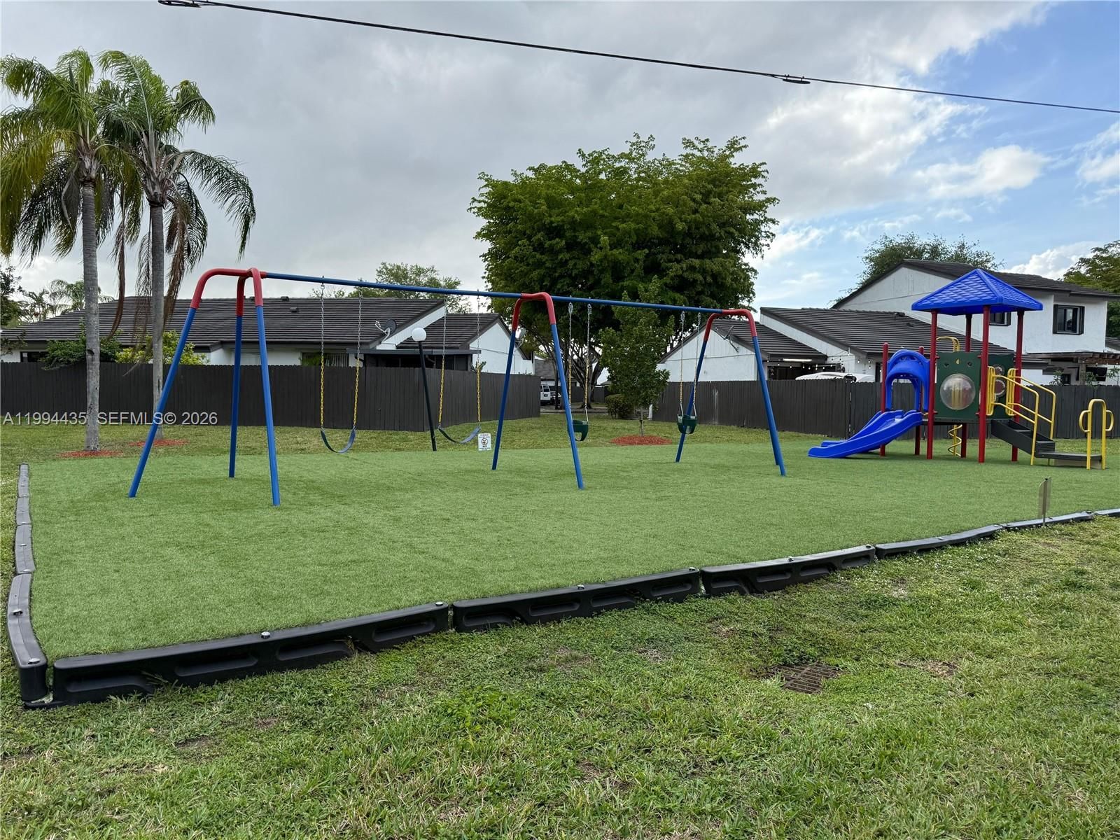 Real estate property located at 15022 127th Pl, Miami-dade, Deerwood Townhomes, Miami, FL