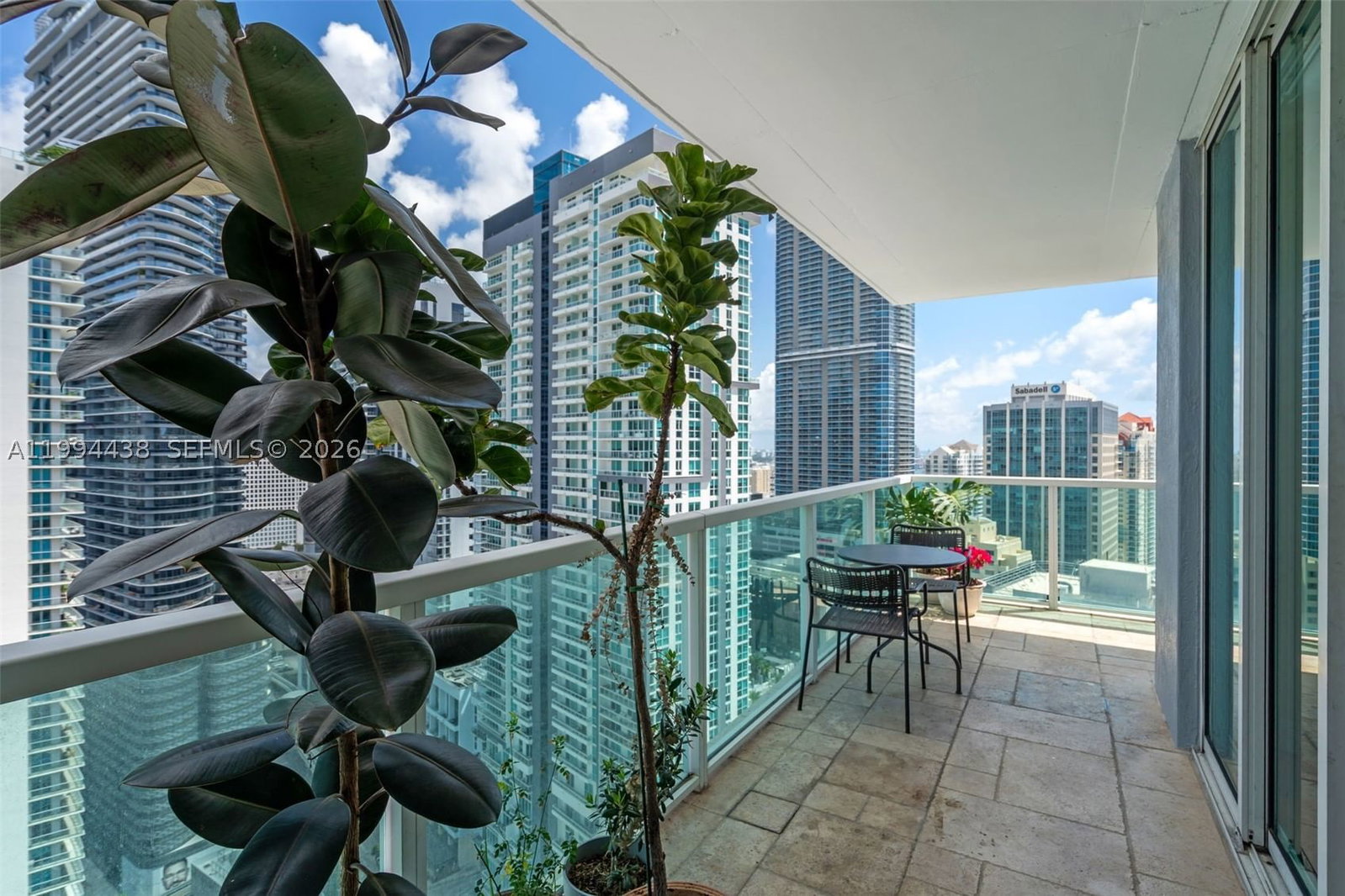 Real estate property located at 1250 Miami Ave #3206, Miami-dade, Vue At Brickell Condo, Miami, FL