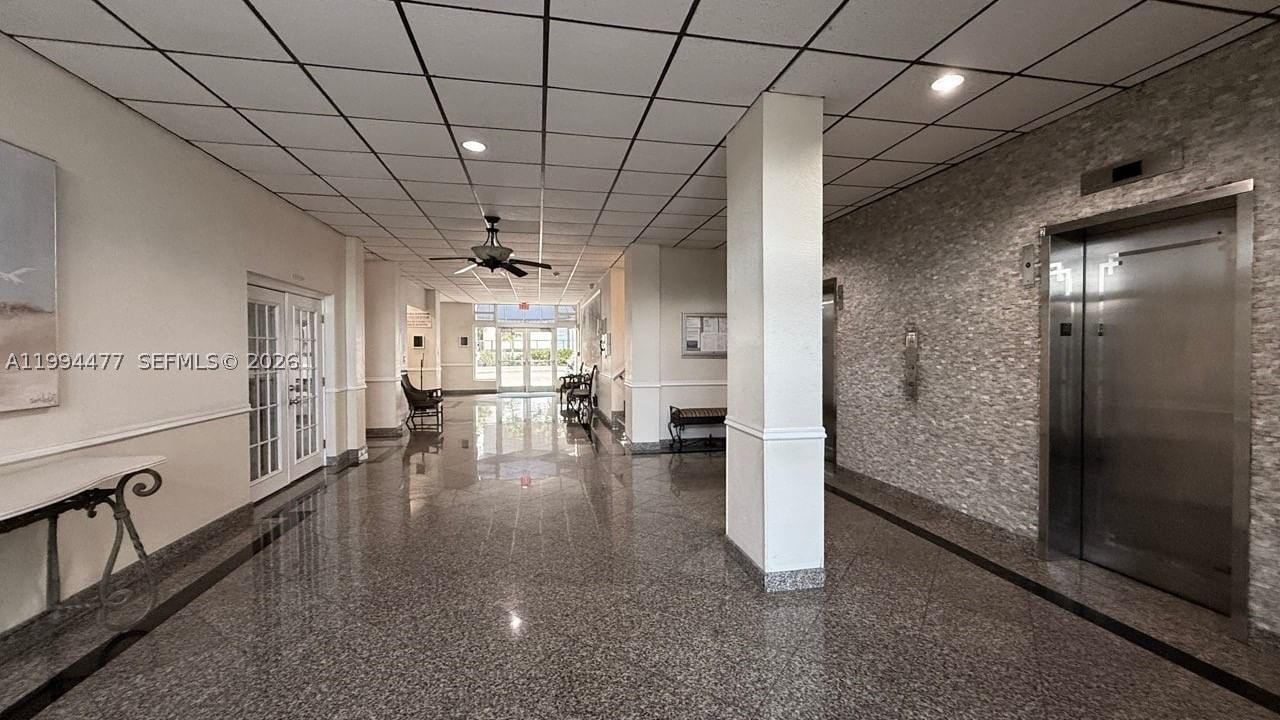 Real estate property located at 200 Birch Rd #211, Broward, Leisure Beach Condo, Fort Lauderdale, FL