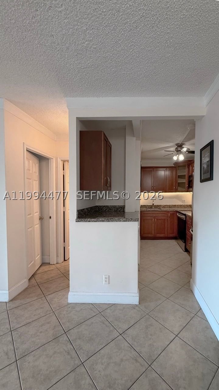 Real estate property located at 200 Birch Rd #211, Broward, Leisure Beach Condo, Fort Lauderdale, FL